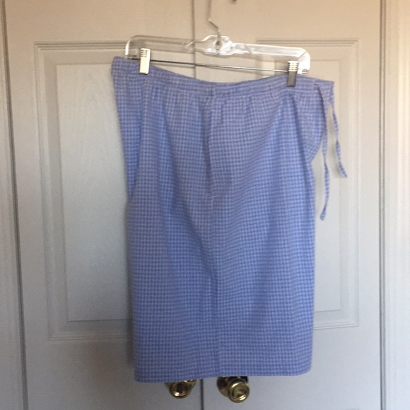 Seersucker Shorts by DRAPER’S & DAMONS - Picture 5 of 7